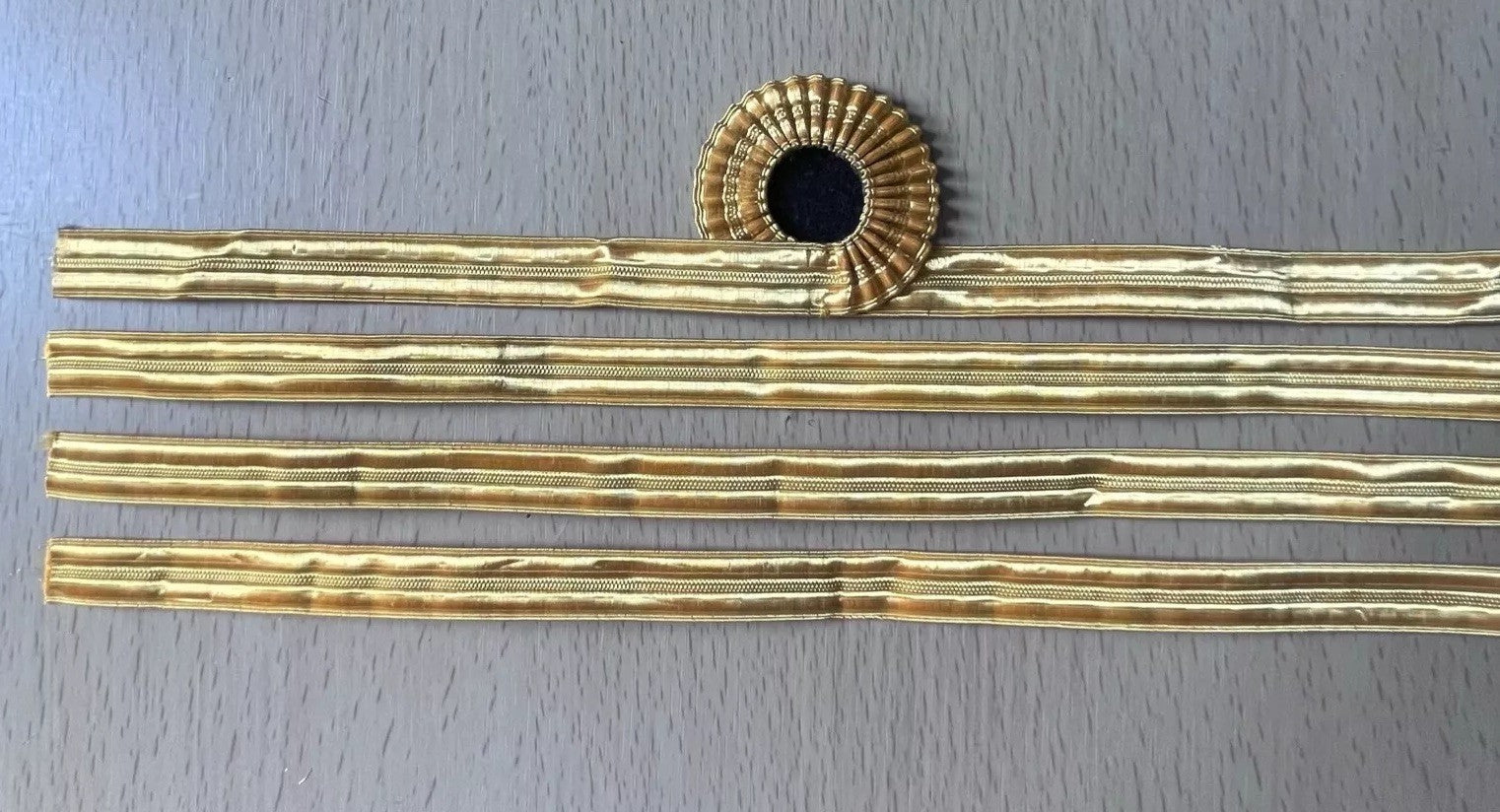 Royal Navy Sleeve Cuff Curls Gold RN Sub Lieutenant ( Pair )