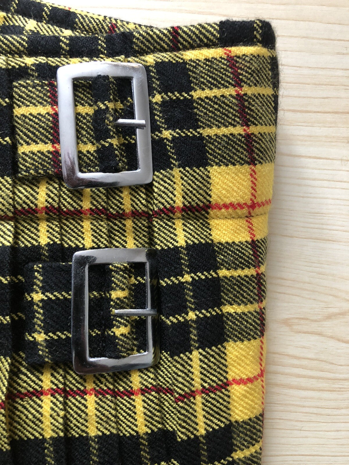 Scottish Highlands Tartan Checked Pleated Kilt Skirt Size 30” Acrylic Wool