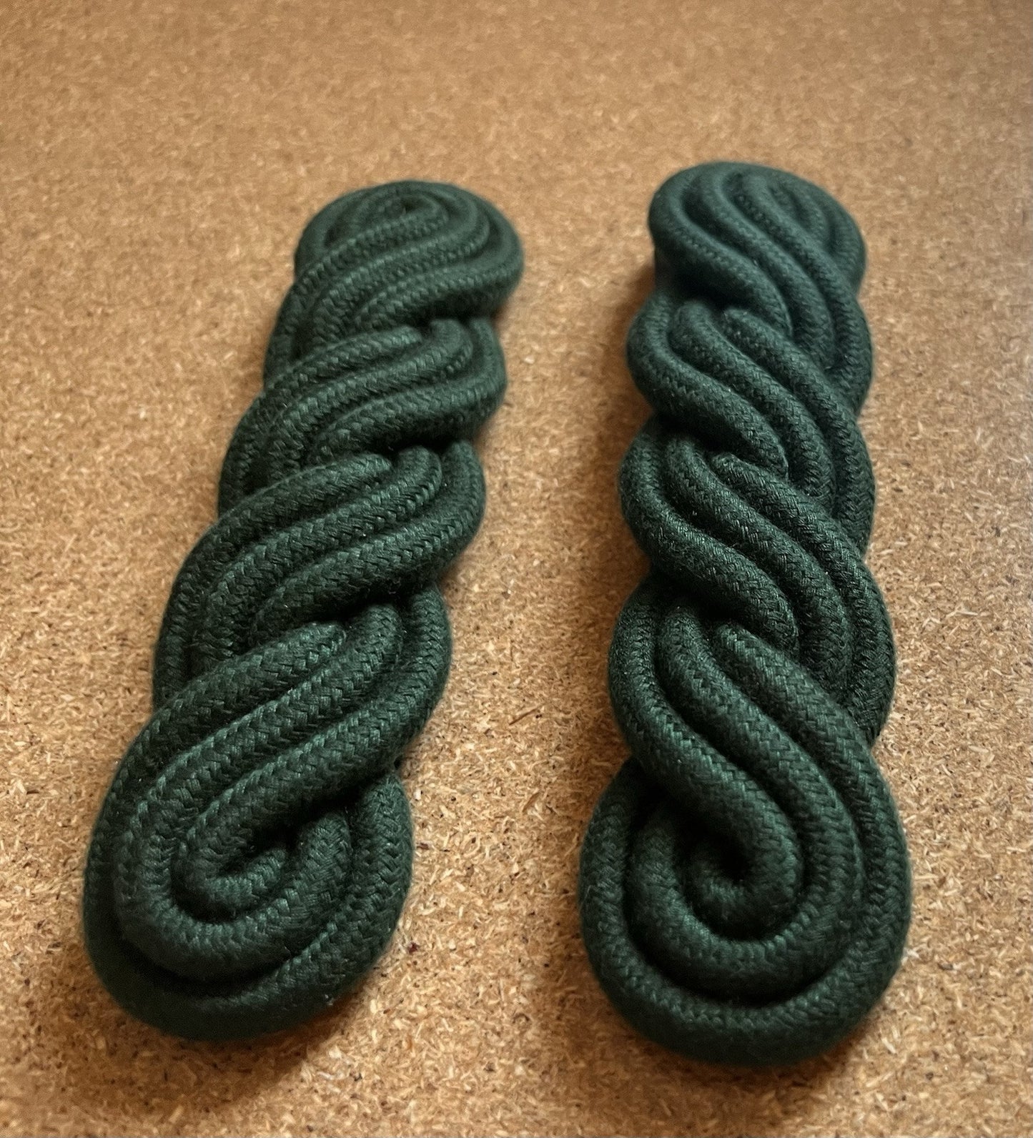 Shoulder Cords Triple Twist Royal Irish Leather Backing Attachment Brand New