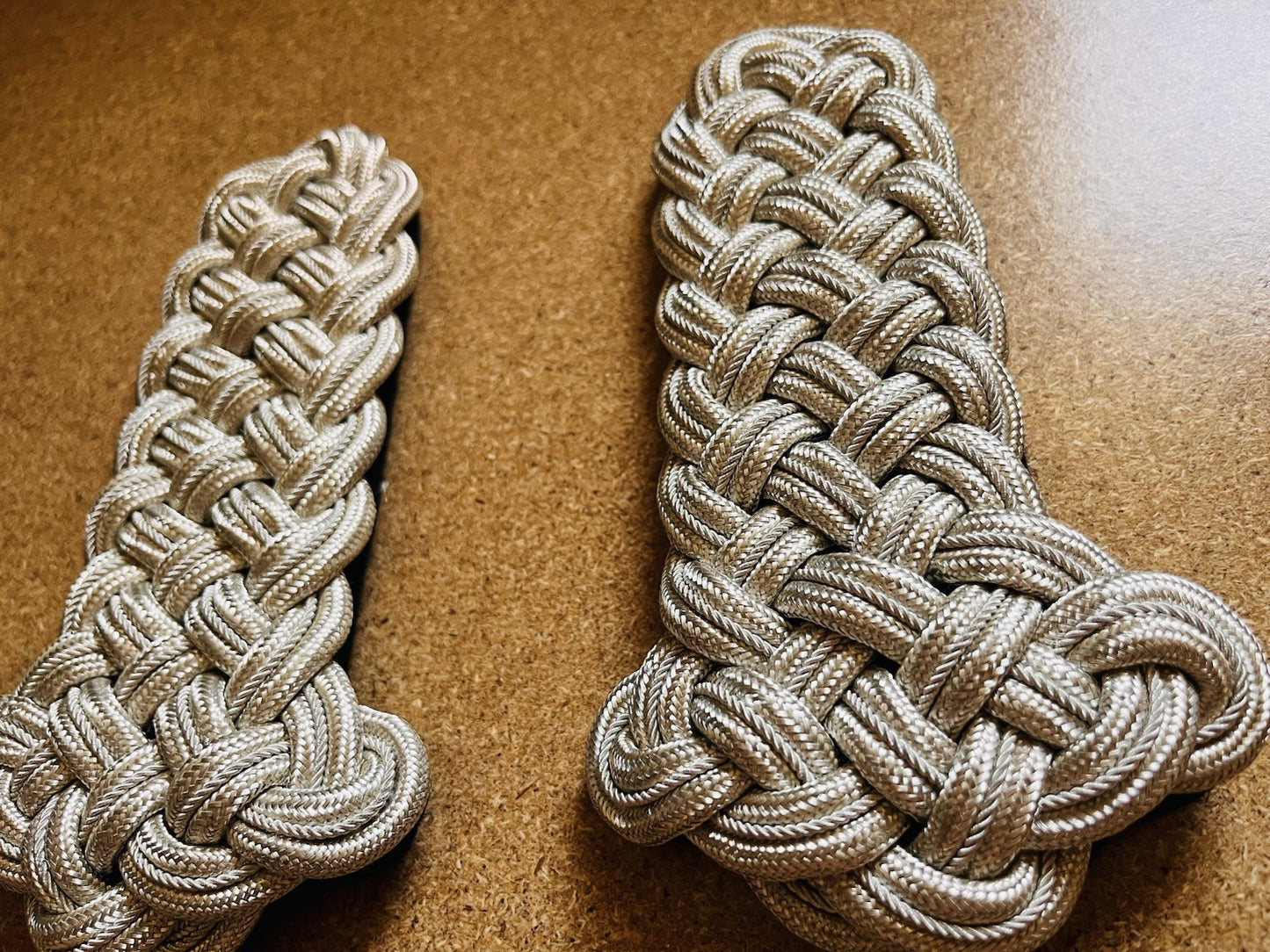Shoulder Cords Senior Officer Silver Wire Braided Pair With Backing Attachment